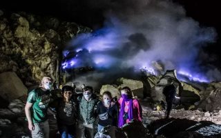 Rangkaian Fenomena Alam Paling Unik Di Indonesia
